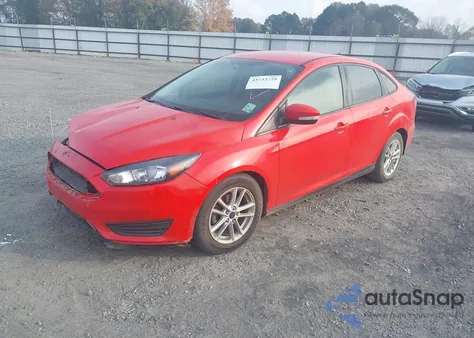 2016 Ford Focus Se z USA, uszkodzony, nr VIN 1FADP3F28GL297282